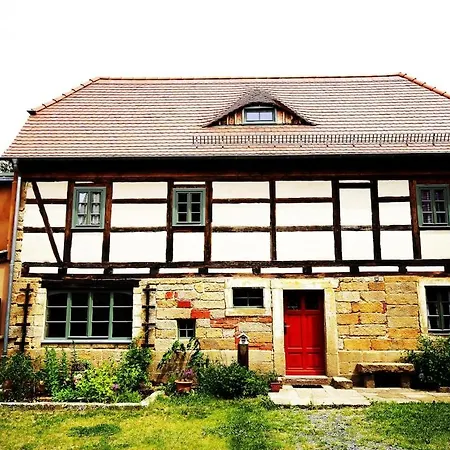 Lindenhof Graupa * بيرنا